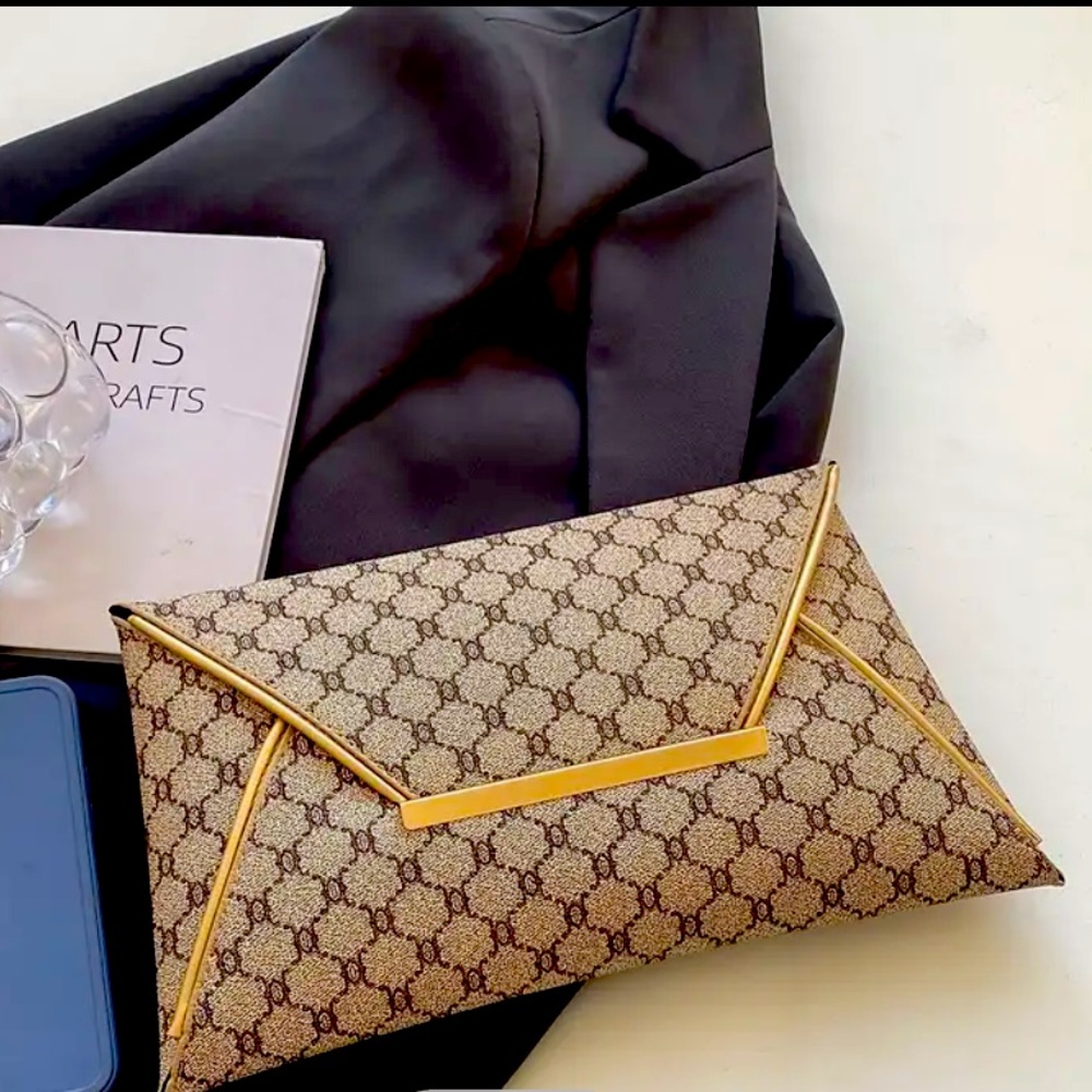 NWT Classic Elegant Envelope‎ Clutch Wallet - Picture 7 of 8